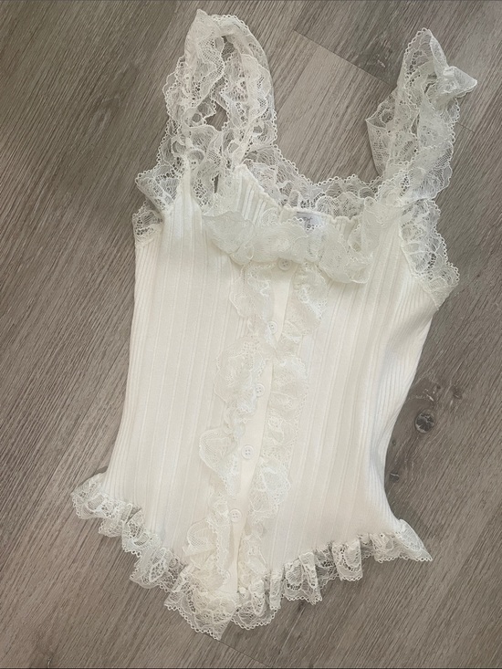 West Of Melrose Tops - Melrose White Lace-Trim Ribbed Camisole